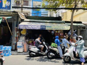 Trưng bày kênh GT hiệu quả tại cửa hàng tạp hóa
